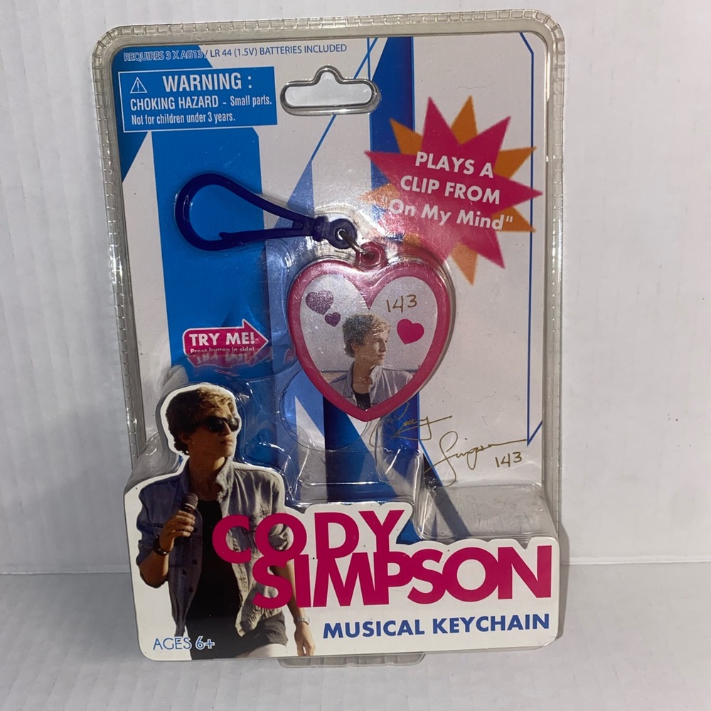 NIP Cody Simpson Musical Keychain (needs new battery)